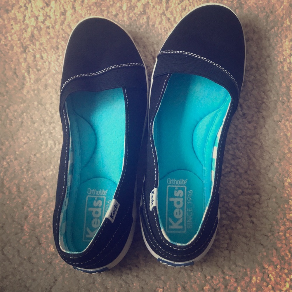 Black Keds